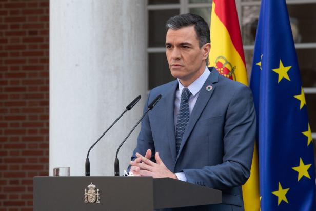 Wieder Krawallnacht in Spanien: Premier Sanchez reicht es jetzt