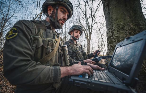 Cyber- statt Panzerabwehr: Heer sucht IT-Spezialisten der Zukunft