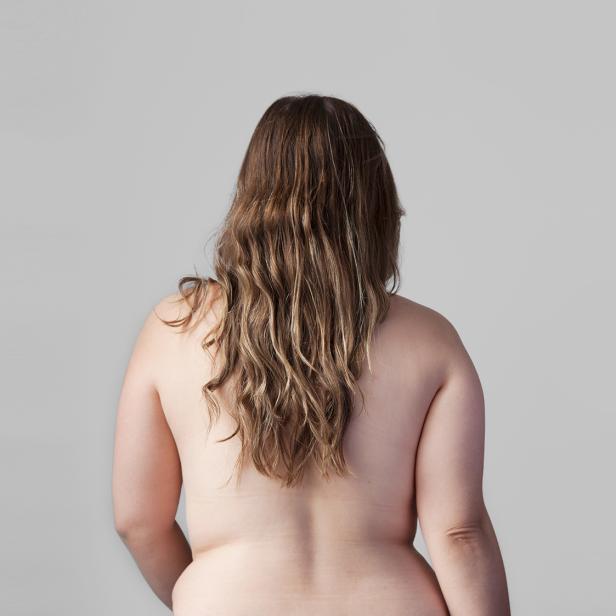 Projekt Female: Nacktporträts gesichtsloser Frauen