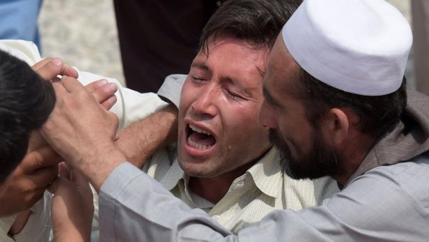 Entsetzen über IS-Doppelanschlag in Kabul mit mindestens 80 Toten