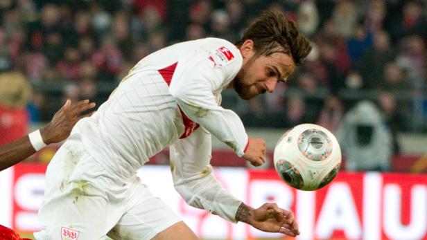 Ein Fußballspieler des VfB Stuttgart bei einem Spiel.