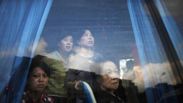 Shanghai: U-Bahnen stießen gegeneinander