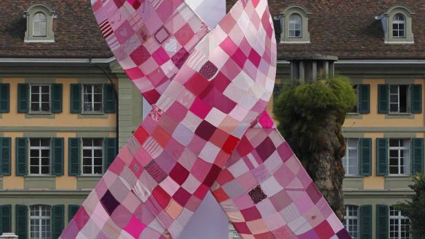 Pink gegen Brustkrebs rund um die Welt