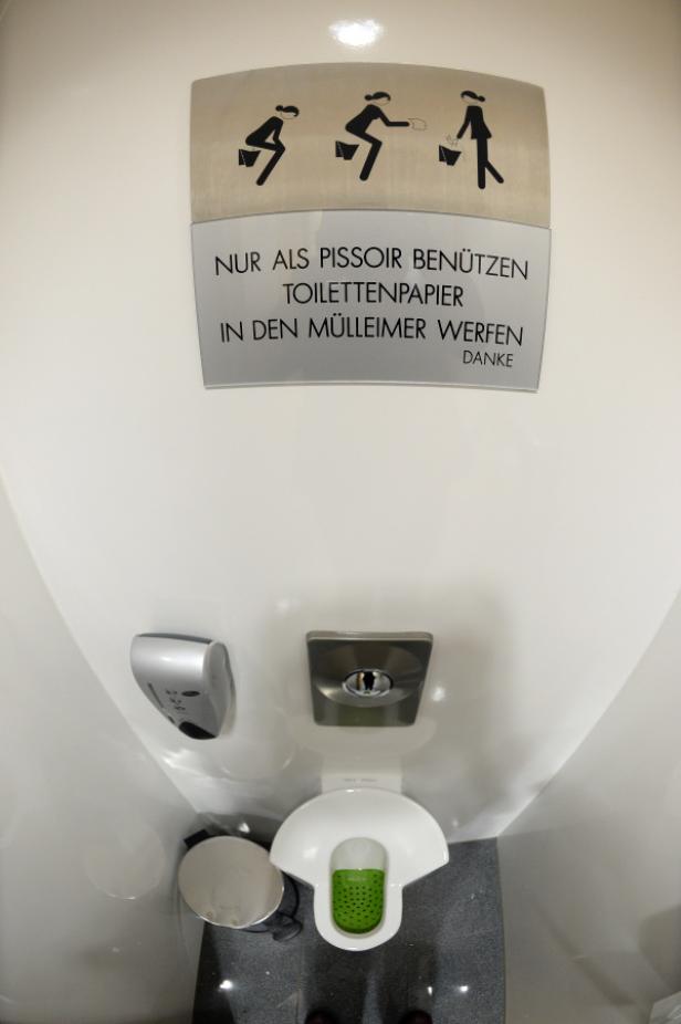 Hygienischer soll das Damen-Urinal sein.