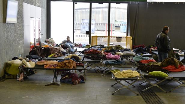 Flüchtlingshelfer am Hauptbahnhof: "Man muss schon wahnsinnig sein"