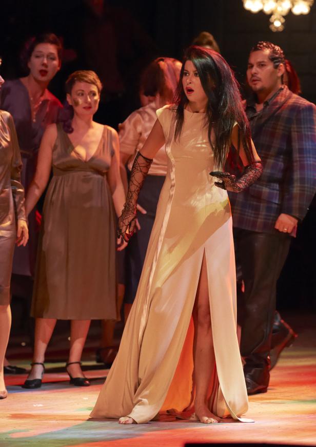 Als Flora in La Traviata.