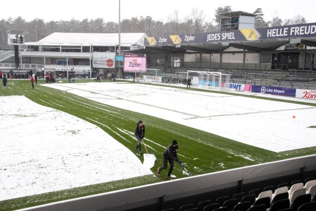 FUSSBALL: TIPICO BUNDESLIGA / GRUNDDURCHGANG: LASK LINZ - RED BULL SALZBURG