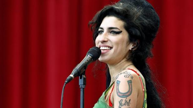 Winehouse-Biografie auf dem Markt