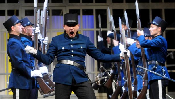 Nestroy-Schwank mit Serafin im Volkstheater