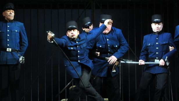 Nestroy-Schwank mit Serafin im Volkstheater