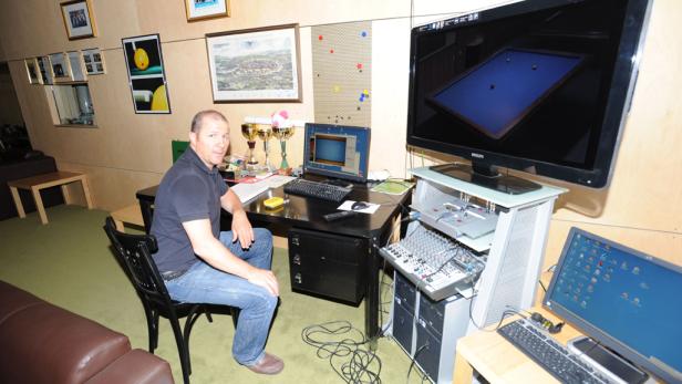 Vernetztes Billard-Spielen auf Distanz