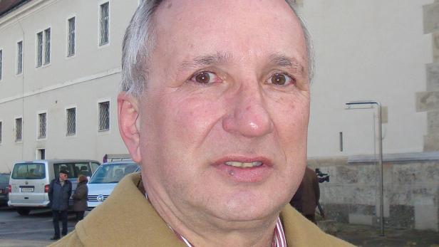 Umfrage Begräbnis Kurt Krenn