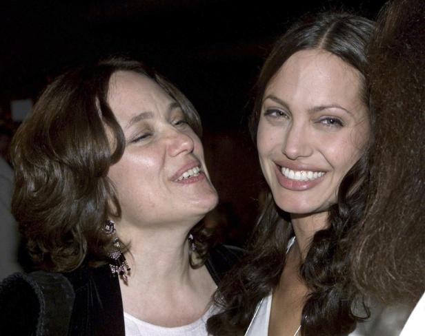Promis äußern sich zu Jolies Entscheidung