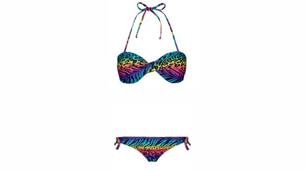 Ein farbenfroher Bikini mit Zebra- und Leopardenmuster in Regenbogenfarben.
