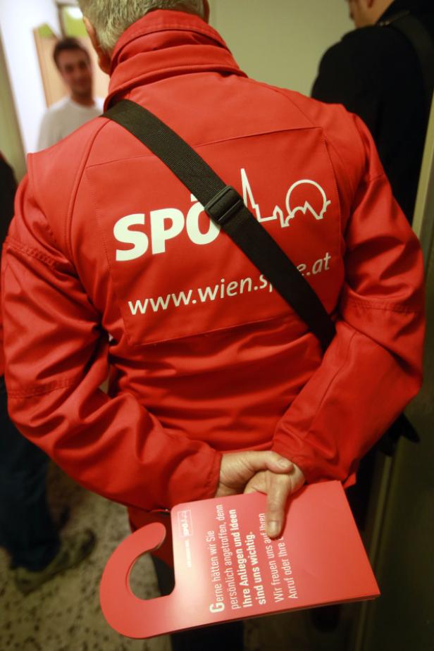Wahlkampf an der Wohnungstüre: Die SPÖ auf Stimmenfang