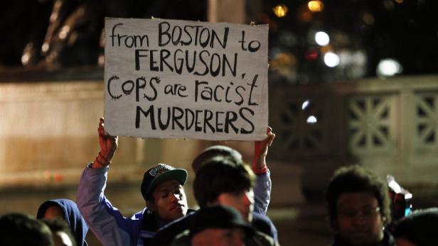 US-Stadt Ferguson nach Tod von Schwarzem verklagt
