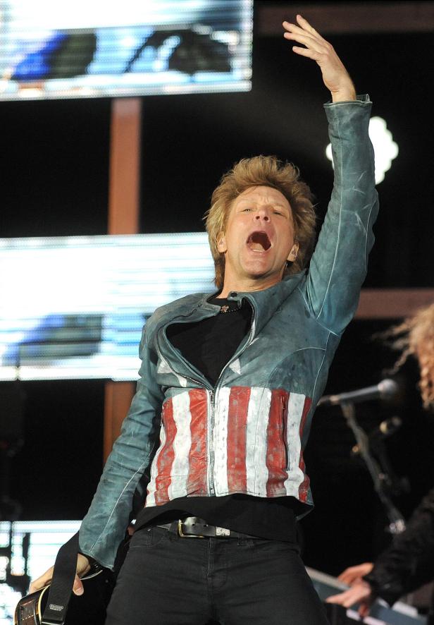 Bon Jovi: Heiß erkämpfter Spaß im Gatsch