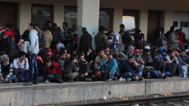Westbahn… Flüchtlinge sitzen in Österreich fest