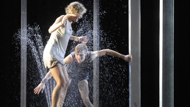 "Romeo und Julia" feierte Premiere im Burgtheater