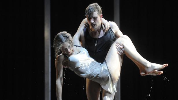 "Romeo und Julia" feierte Premiere im Burgtheater