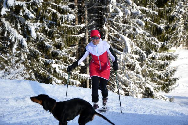 Sorge um Ski-Legende Annemarie Moser-Pröll nach Sturz
