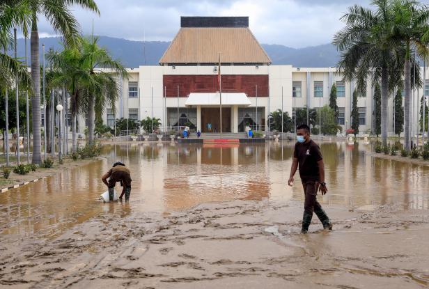 Aftermath of floods in East Timor