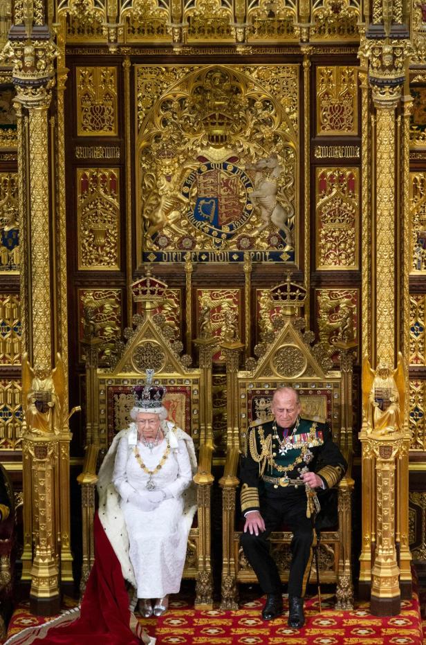 Elizabeth II. verlas Regierungserklärung von Cameron