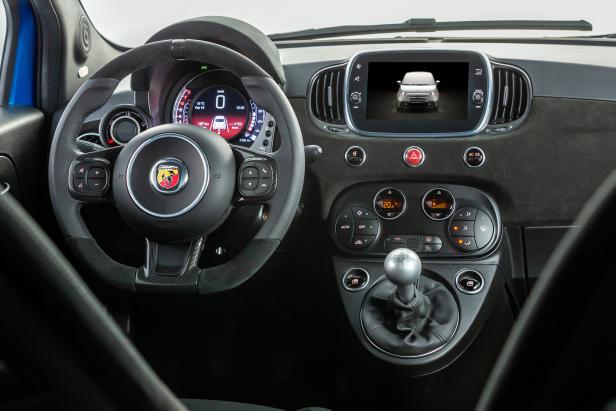 Abarth 595: Wenn der  Wagen knurrt . . .