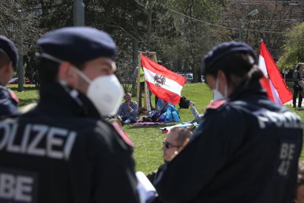 Die Bilanz der Samstagsdemo: 649 Anzeigen, 15 Festnahmen