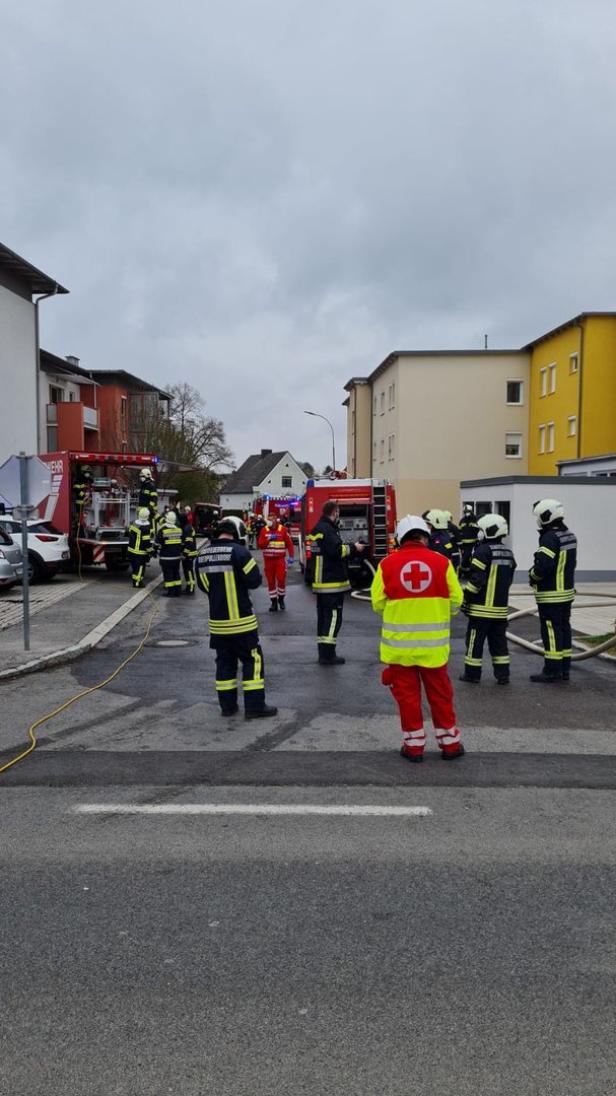 Mitterpullendorf: Brand in Mehrparteienhaus