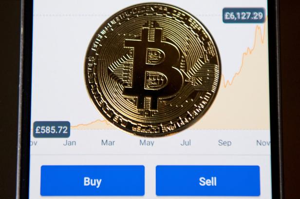 Coinbase-Börsengang treibt Bitcoin auf neues Allzeithoch