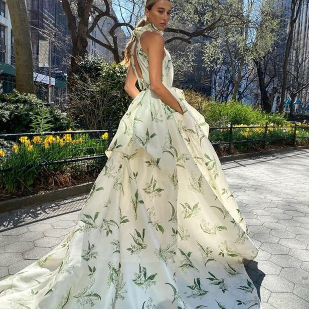 Brautkleider-Trends 2022: Designer bereiten sich auf Hochzeitsboom vor