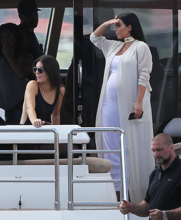 Kontrovers: Kylie Jenner regt mit Rollstuhl-Foto auf