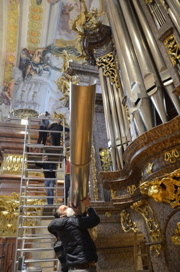 Großes Service für die Orgel in der Stiftskirche in Melk