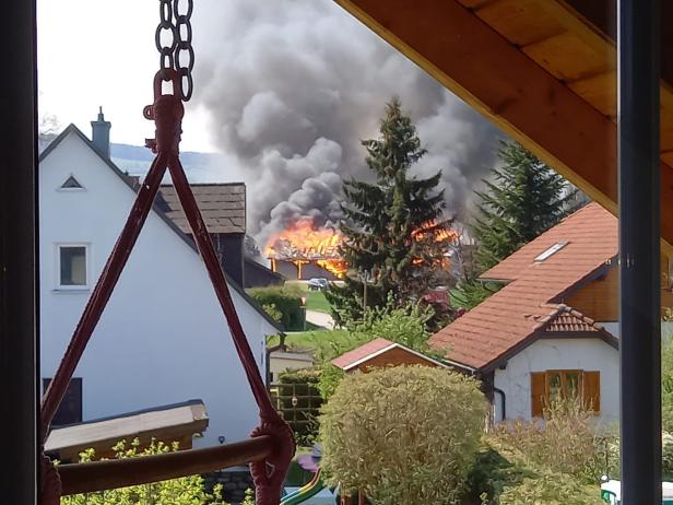 Heiße Asche verursachte Tischlereibrand im Bezirk St. Pölten
