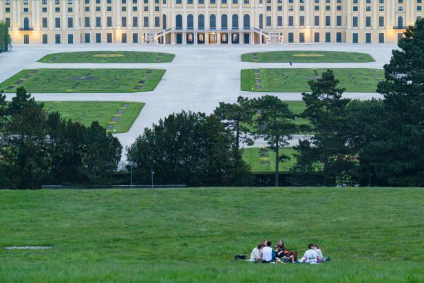 Nachts im Schlosspark Schönbrunn: Ein Stück Freiheit im Lockdown