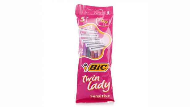 Eine Packung „BIC Twin Lady Sensitive“ Einwegrasierer für Frauen.