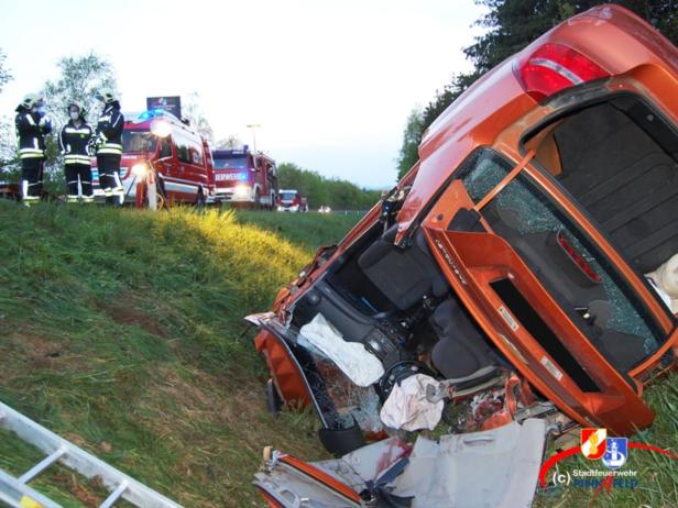Pkw krachte gegen Lkw: Autolenker verstarb im Südburgenland