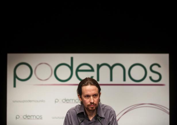 Spaniens Senkrechtstarterin eröffnet Angriff auf Sozialisten