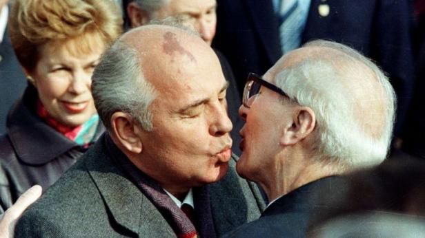 Warum Gorbatschow Werbung für Putin macht