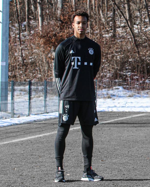 Mit 17 Jahren geht Traum beim FC Bayern in Erfüllung