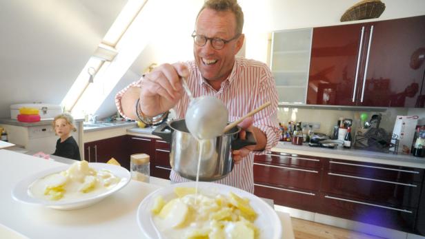 Herbert Steinböck macht Milchsuppe