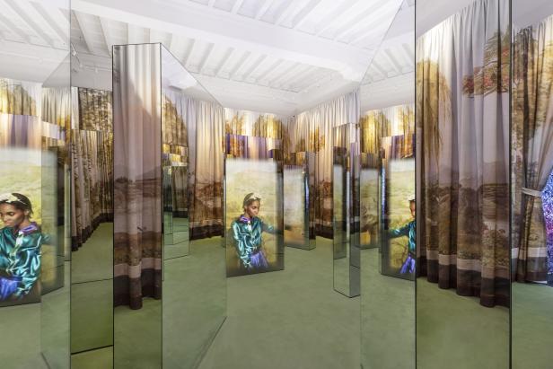 Mit dieser virtuellen Ausstellung feiert Gucci 100 Jahre