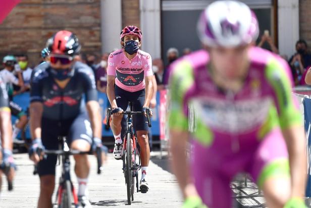 Giacomo Nizzolo holt sich die 13. Etappe des Giro d'Italia
