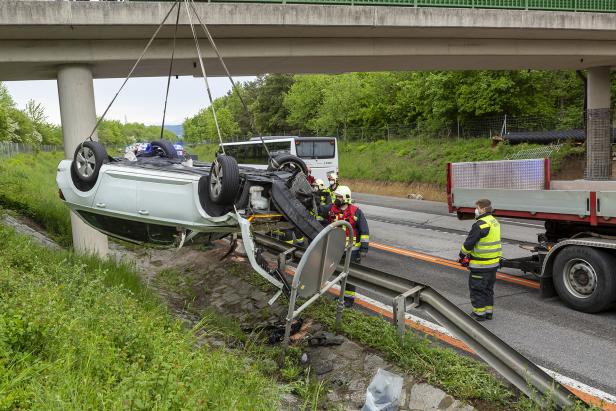 Auto überschlug sich bei Gneixendorf: Keine Verletzten