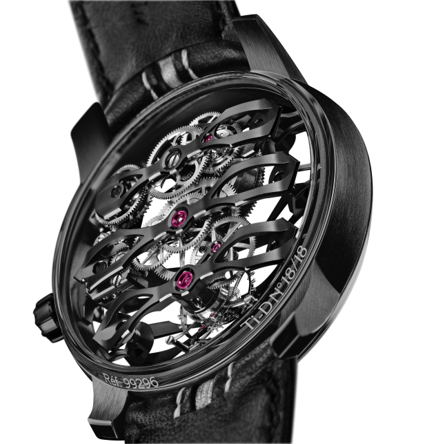 tourbillon_with_three_flying_bridges_-aston_martin_edition_9.png