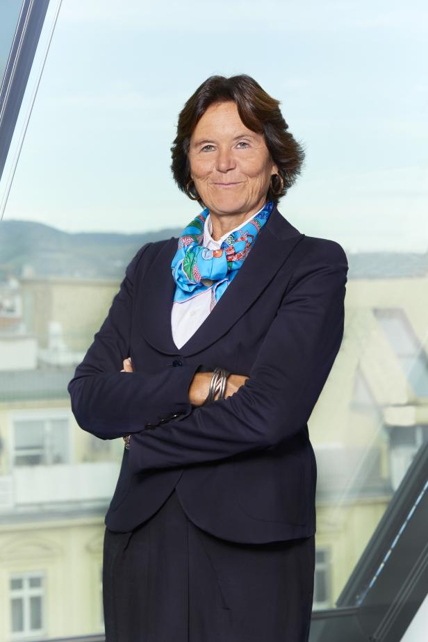 Christine Catasta, Direktoren der ÖBAG