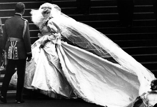 Brautmode von Lady Di bis heute  - zum Bewundern und Nachshoppen