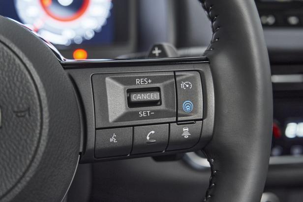 2021_06_01_all-new_nissan_qashqai_interior_details_hi_44.jpg-source_1.jpg