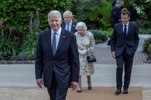 Reception at The Eden Project on the sidelines of the G7 summit in Cornwall Womit die Queen G7-Staats- und Regierungschefs zum Lachen brachte